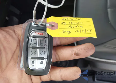 2026 Chrysler Pacifica Limited z USA, uszkodzony, nr VIN 2C4RC1GG4TR193688